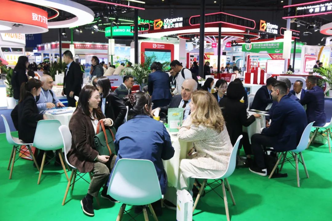 金牌赞助企业388vip太阳集团全新亮相上海CAC国际农化展,以科技实力献礼25周年